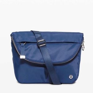 Lululemon All Night Festival Bag Blue